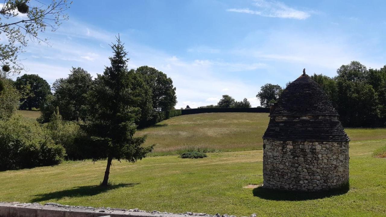 Gites Le Clos De Lamie Avec 2 Piscines Privees Fossemagne المظهر الخارجي الصورة